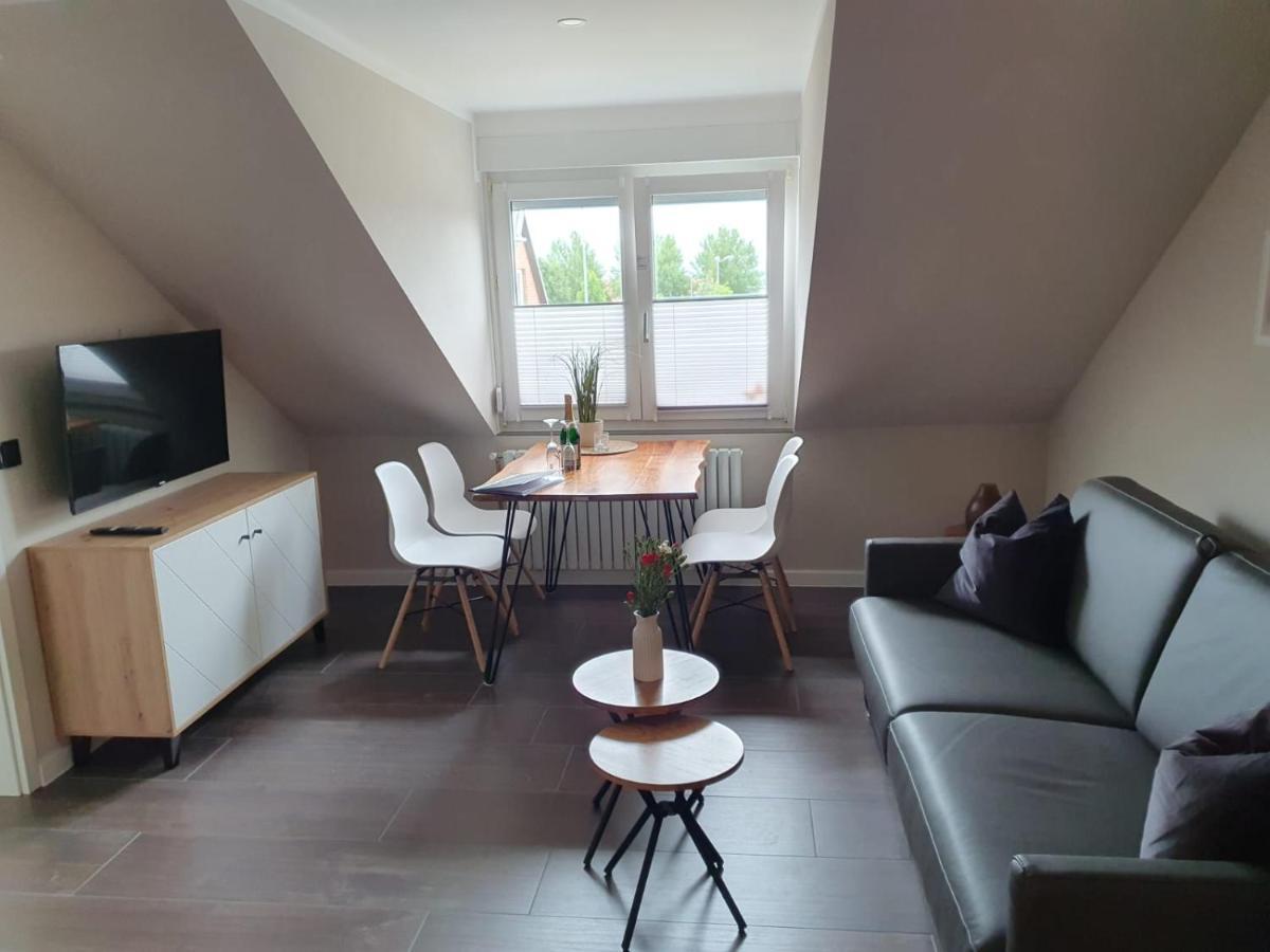 Neumuhler Hof: Stylish Lenia With Free Parking Apartment Schwerin (Mecklenburg-Vorpommern)